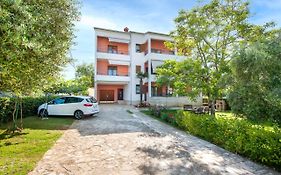 Apartments Adria